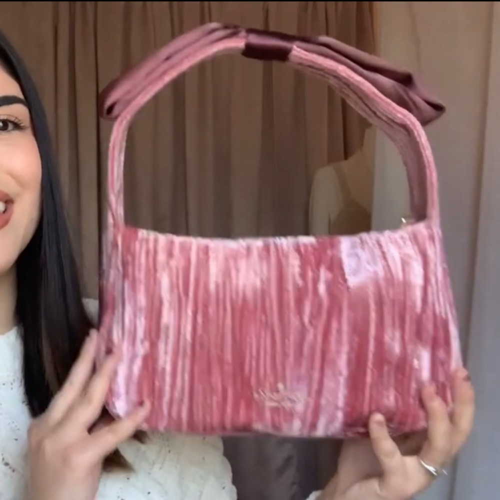Kate spade bow crush velvet fabric baguette bag - Picture 3 of 7